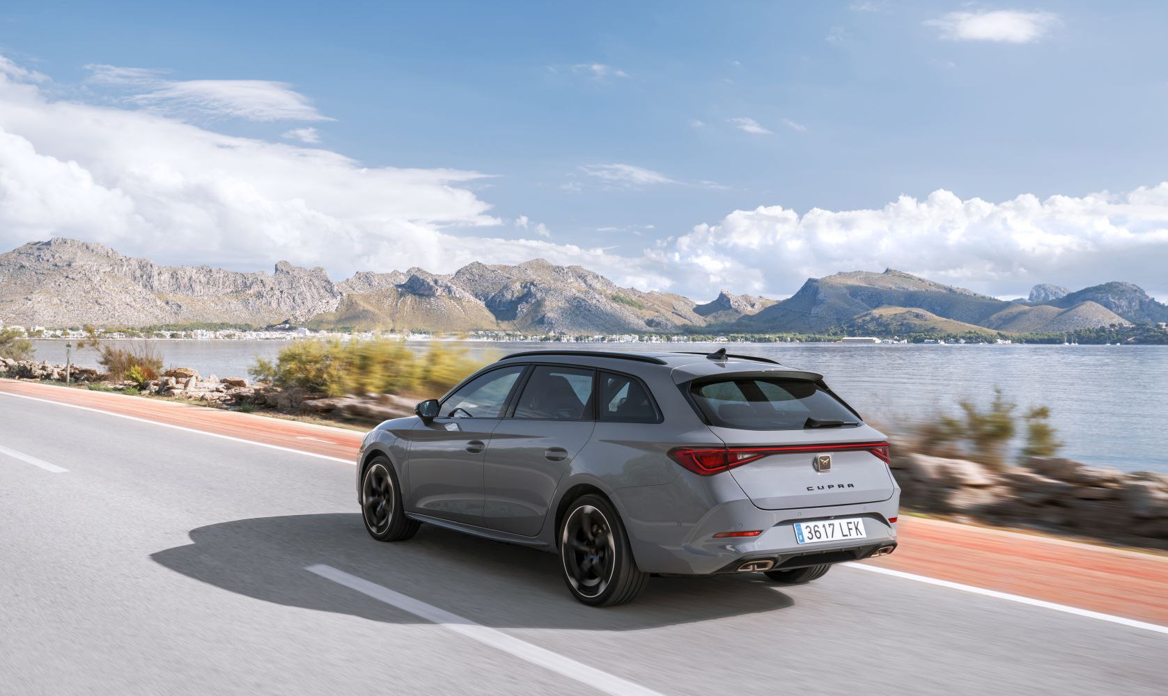 Cupra Leon 2.0 Tsi 180kw Dsg Sportstourer Cupra Leon Sportstourer 2.0 TSI (300 Hp) DSG